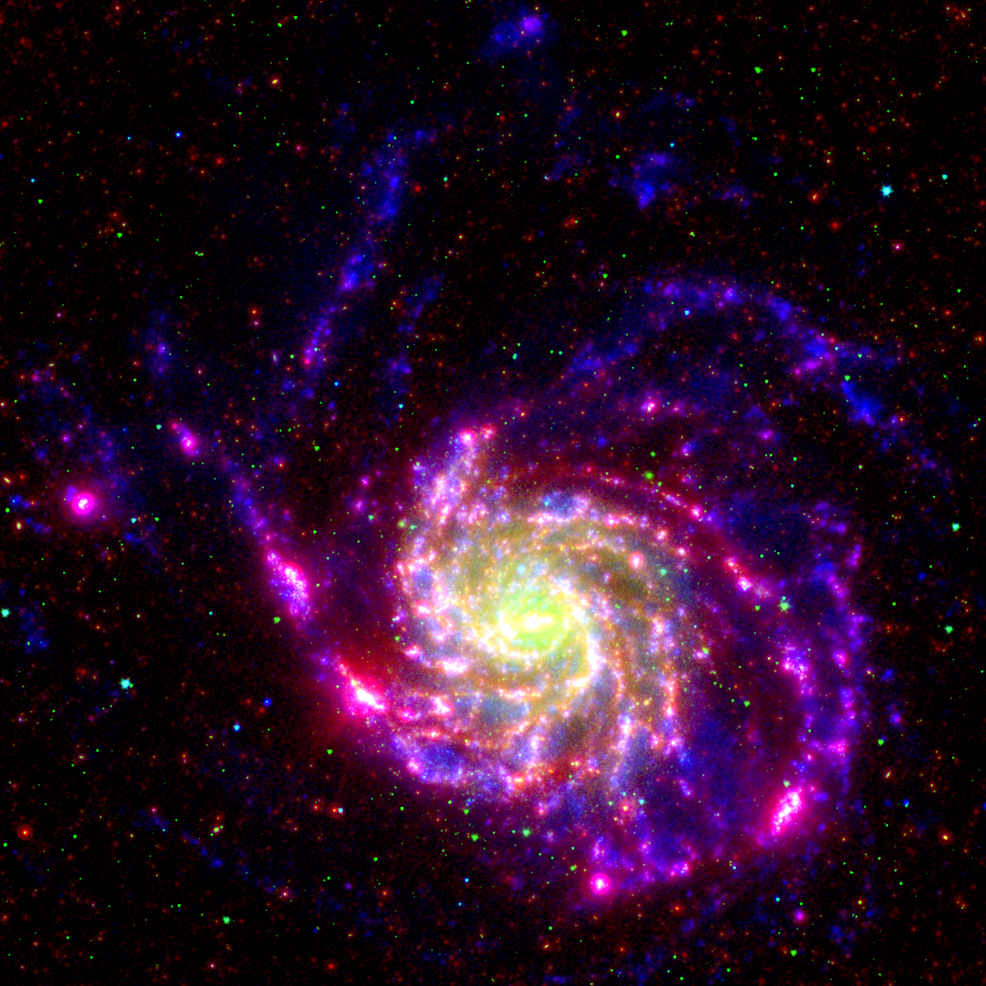 M101 (NGC 5457) as seen in ultraviolet and infrared emission